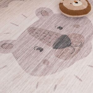 Cute lion face rug for children's room.