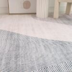 Modern rug with abstract wavy lines design